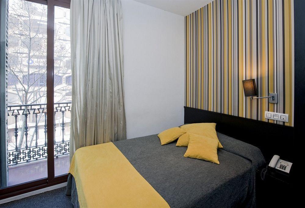 Hotel Casa Trafalgar Барселона Екстериор снимка