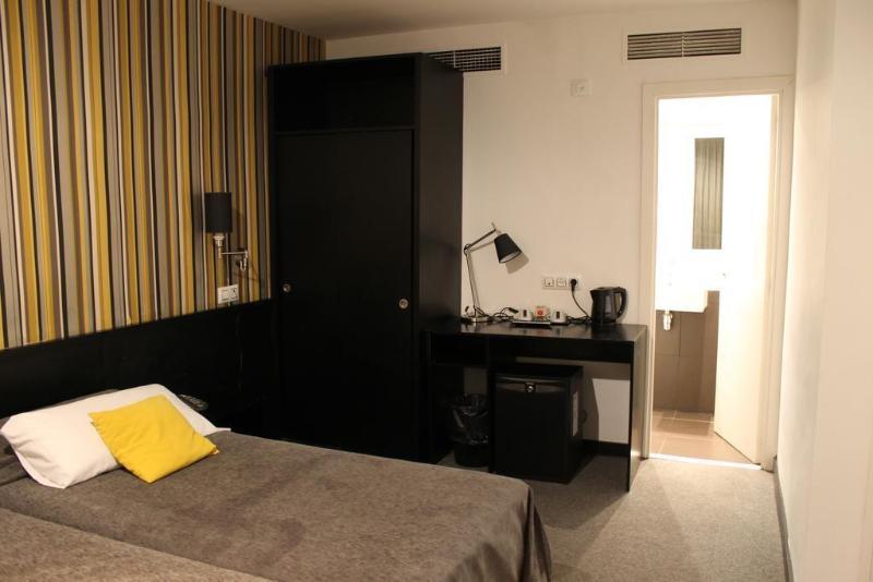Hotel Casa Trafalgar Барселона Екстериор снимка