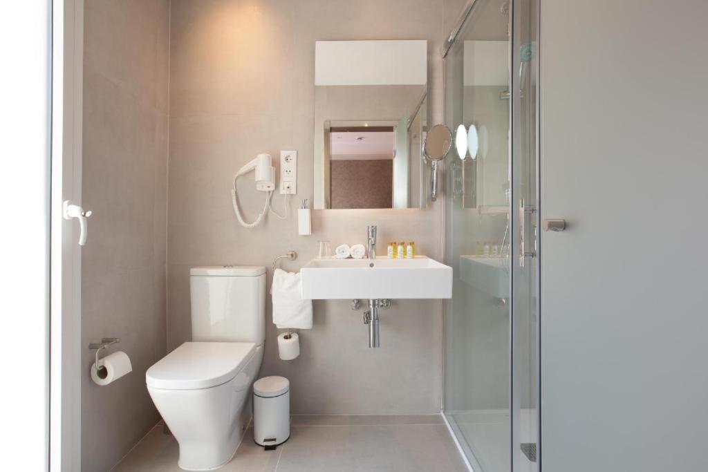 Hotel Casa Trafalgar Барселона Екстериор снимка