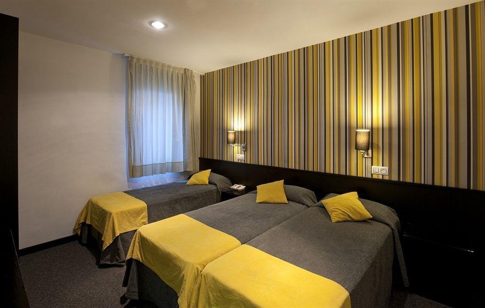 Hotel Casa Trafalgar Барселона Екстериор снимка